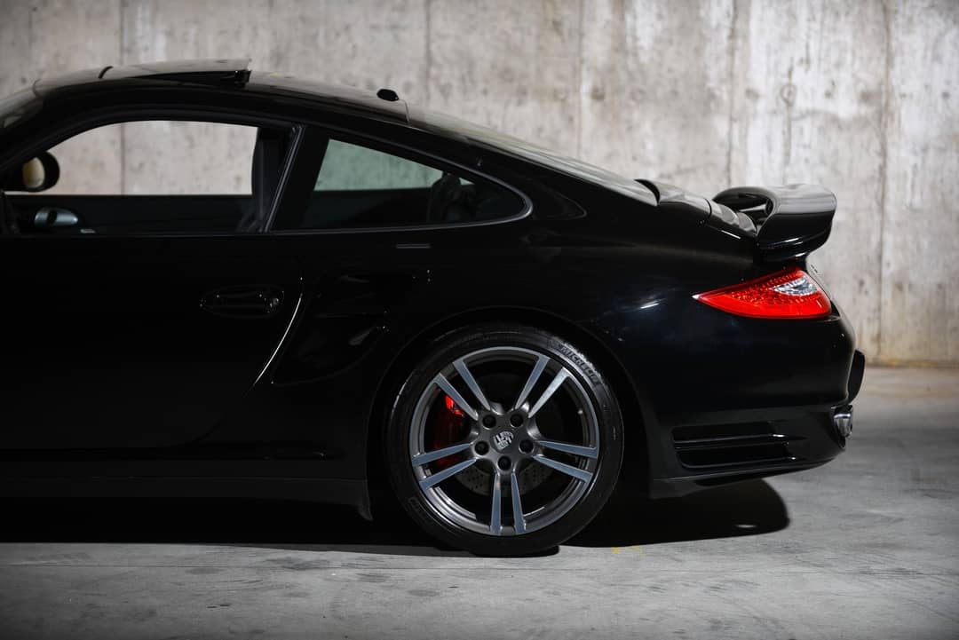 2011 Porsche 911 Turbo — photo 9
