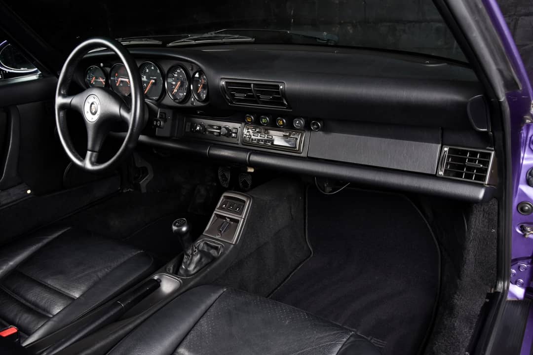 1990 Porsche 911 Carrera 2 Targa — photo 14