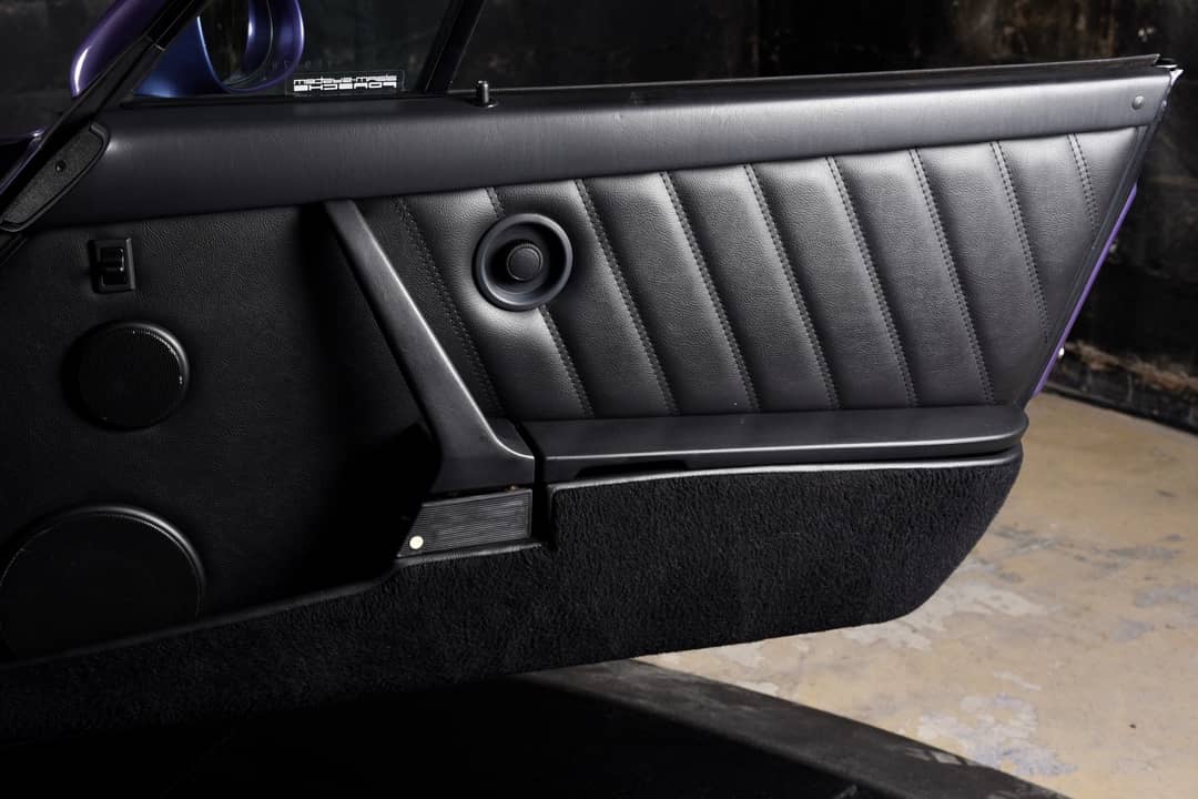 1990 Porsche 911 Carrera 2 Targa — photo 20