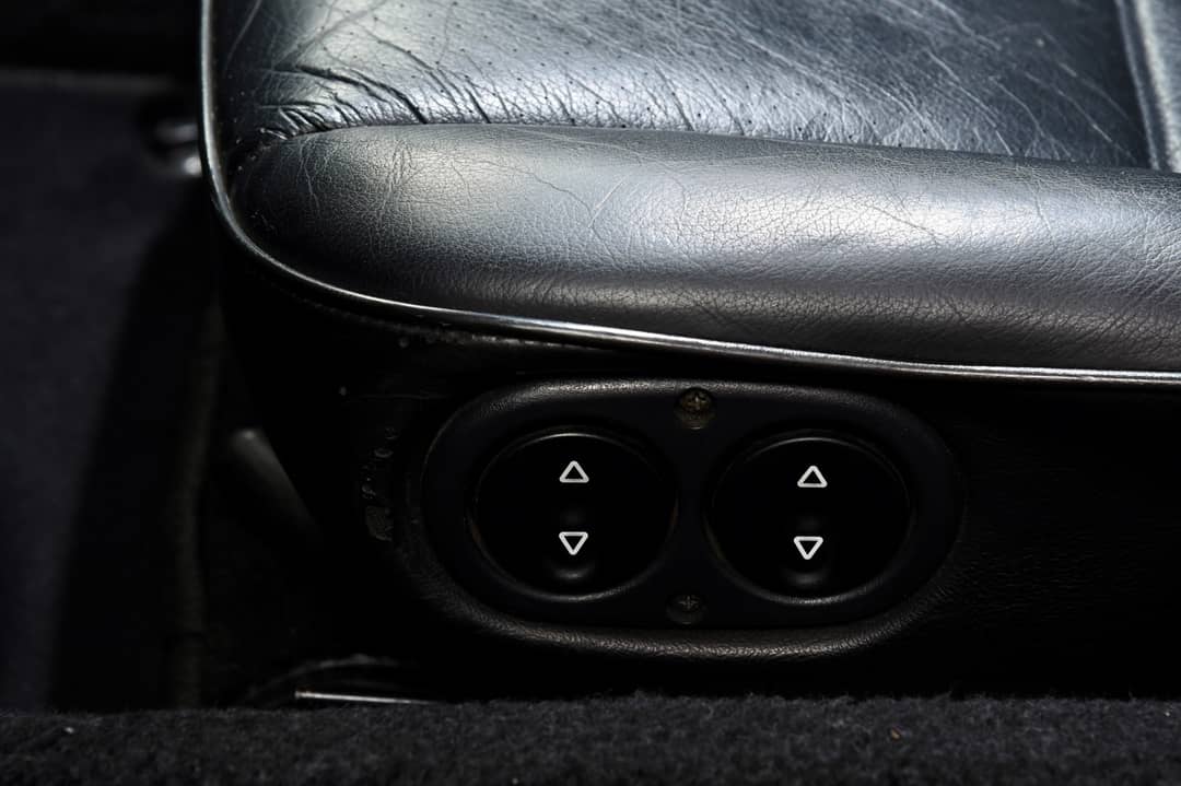 1990 Porsche 911 Carrera 2 Targa — photo 22