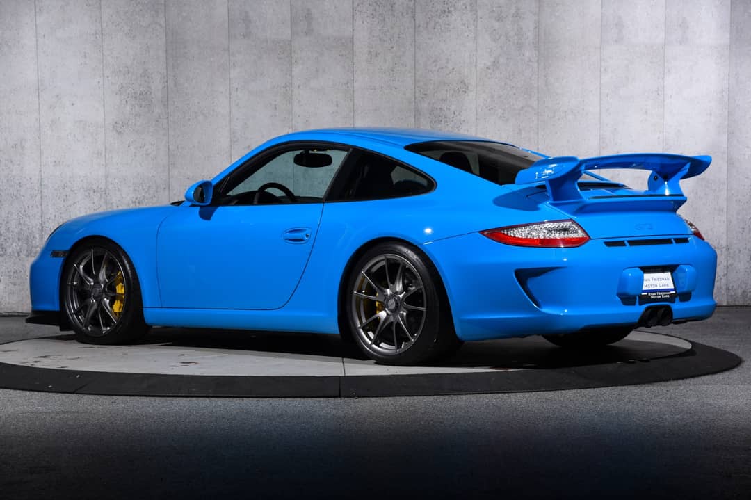 2010 Porsche 911 GT3 — photo 13