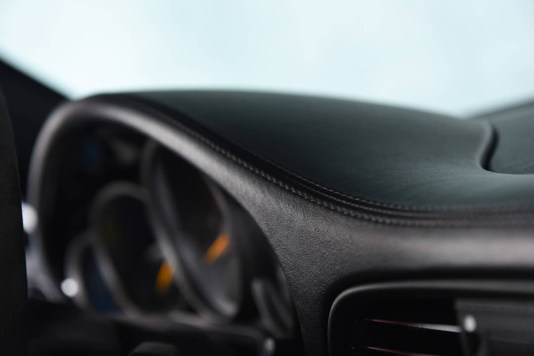 2010 Porsche 911 GT3 — photo 26