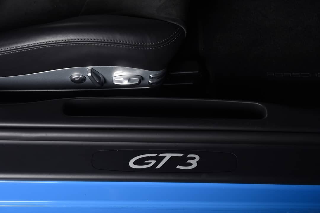 2010 Porsche 911 GT3 — photo 27