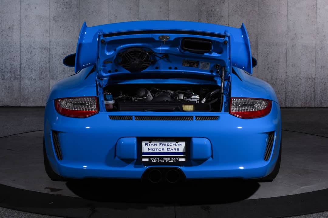 2010 Porsche 911 GT3 — photo 31