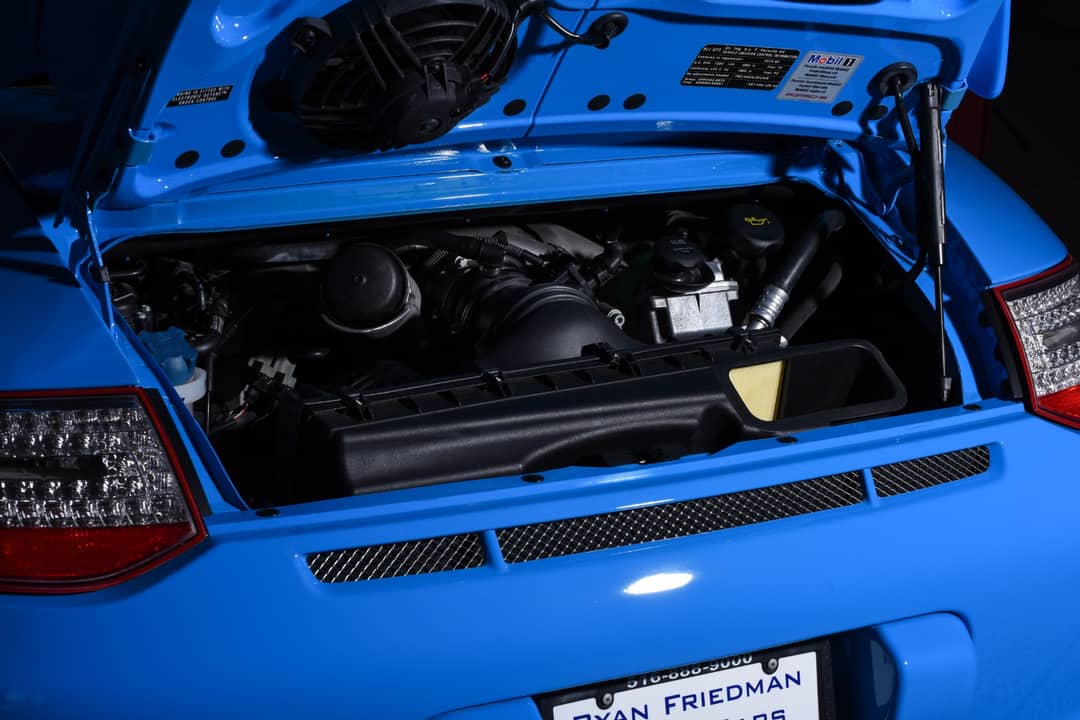 2010 Porsche 911 GT3 — photo 32