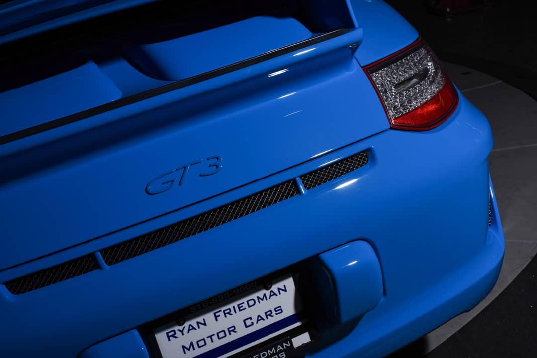 2010 Porsche 911 GT3 — photo 33