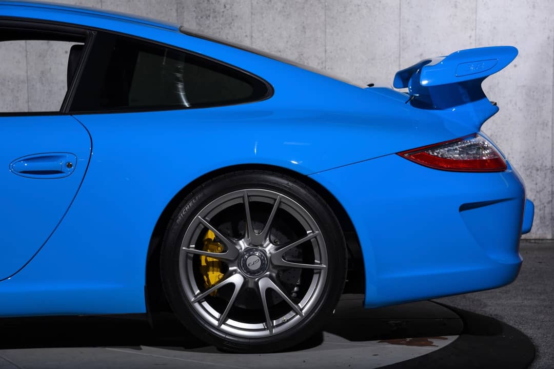 2010 Porsche 911 GT3 — photo 38