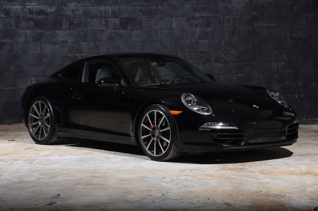 2014 Porsche 911 Carrera 4S — photo 2