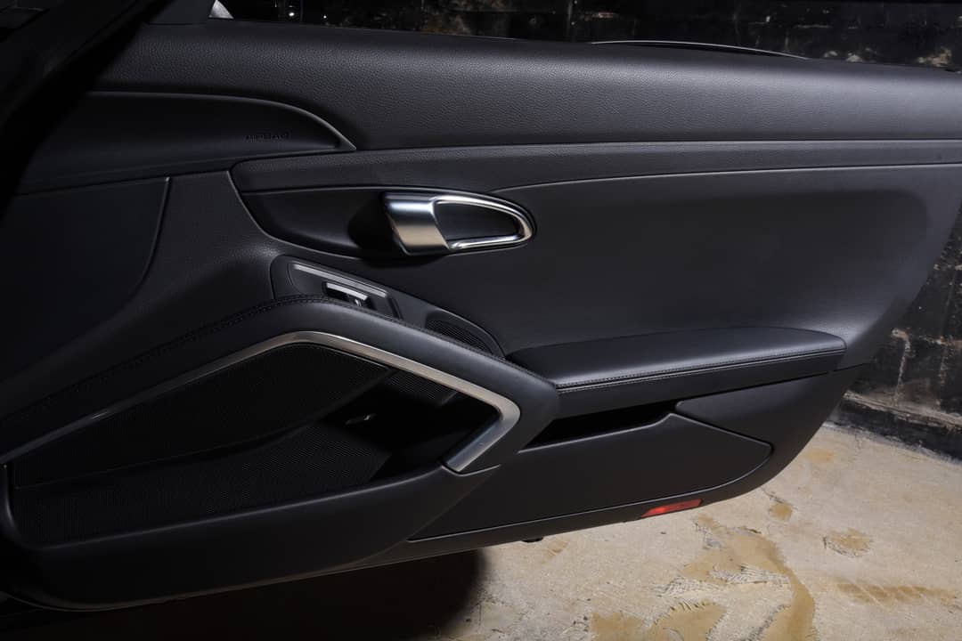 2014 Porsche 911 Carrera 4S — photo 16