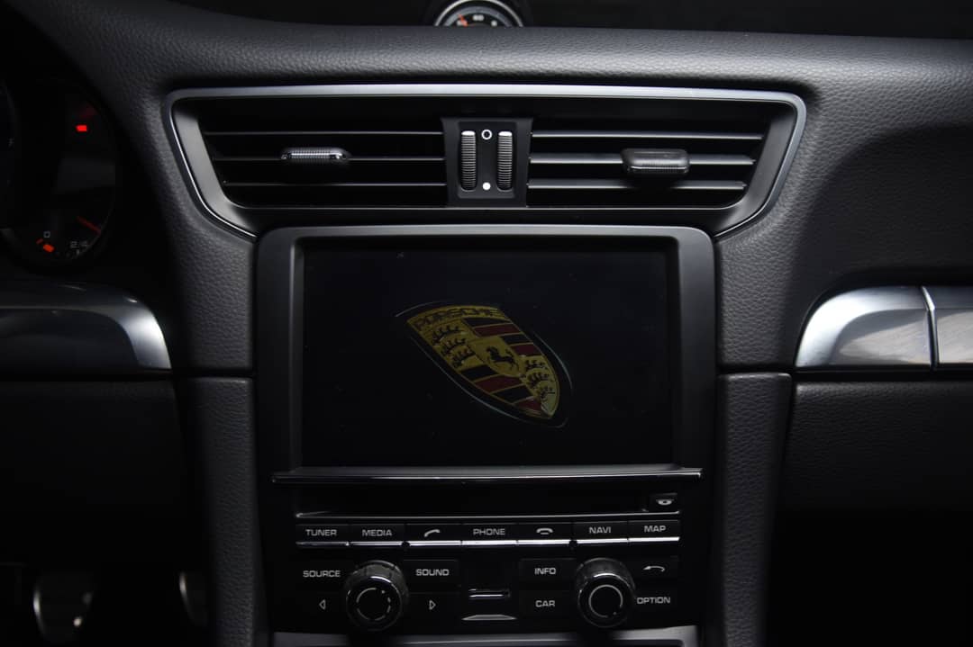 2014 Porsche 911 Carrera 4S — photo 20