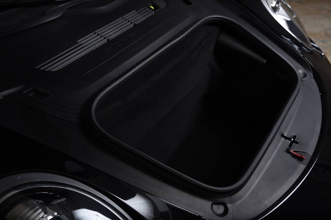 2014 Porsche 911 Carrera 4S — photo 25