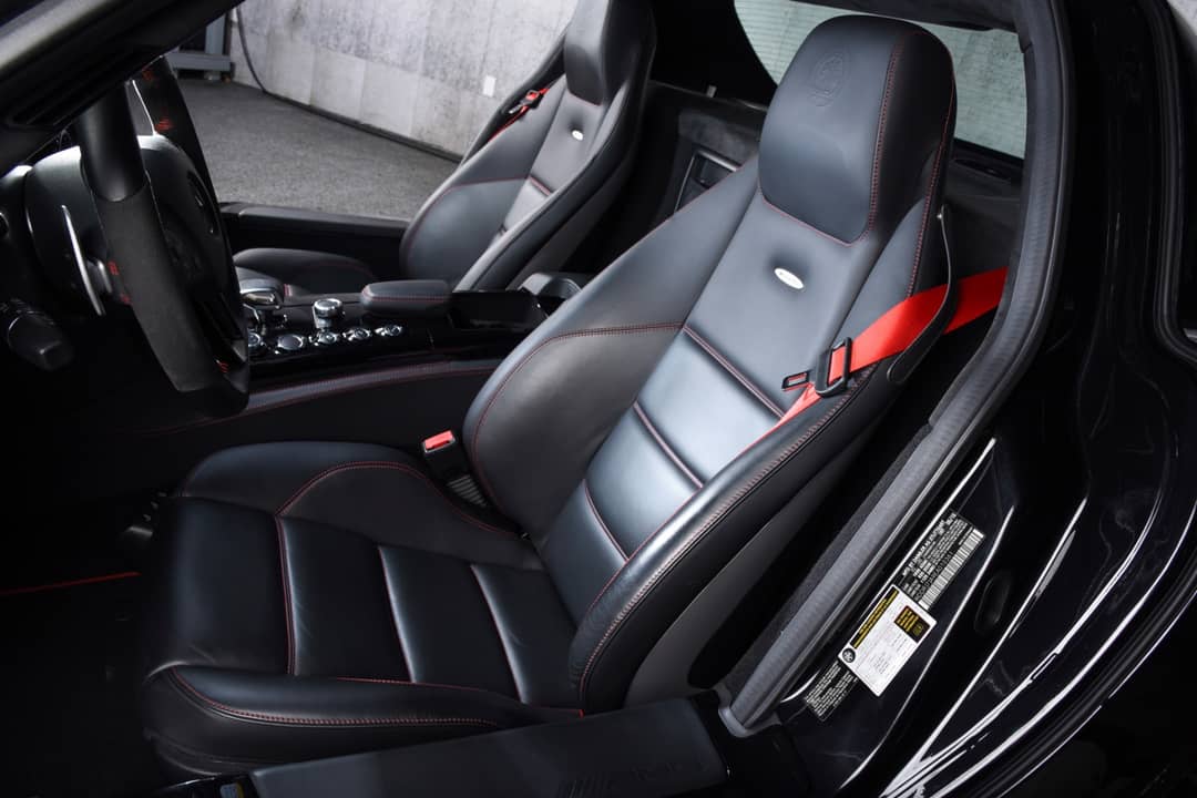 2014 Mercedes-Benz SLS AMG GT — photo 14