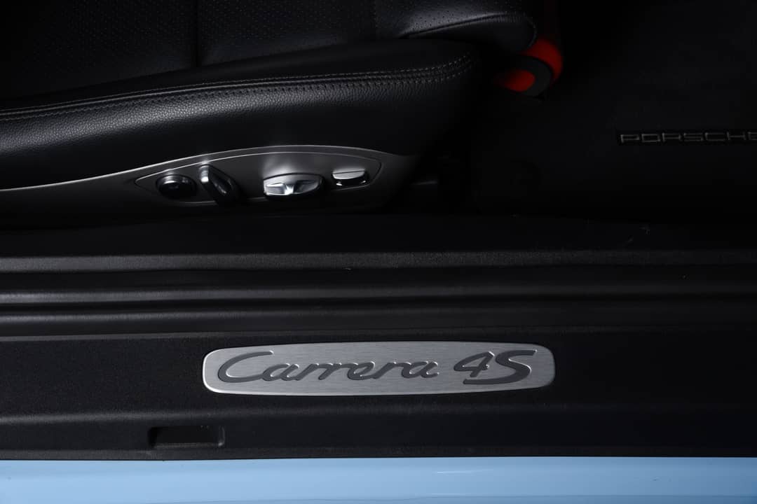 2018 Porsche 911 Carrera 4S — photo 20