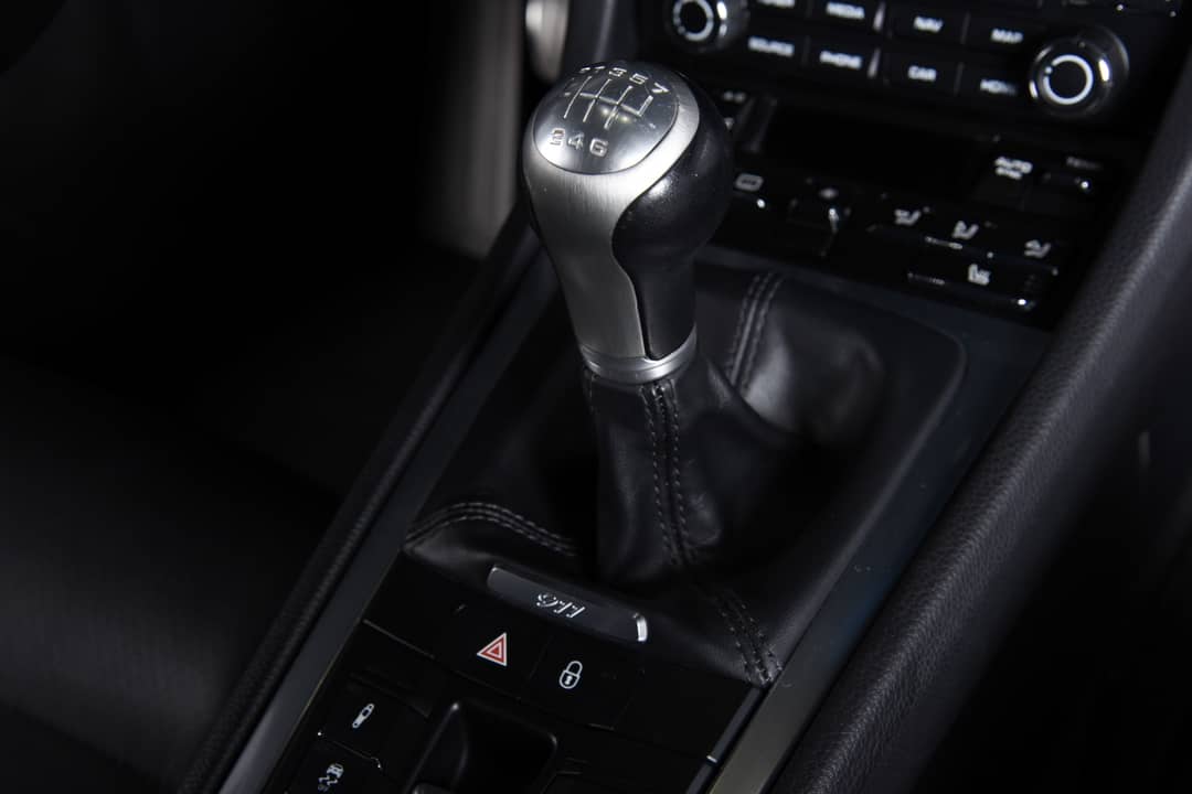 2018 Porsche 911 Carrera 4S — photo 6