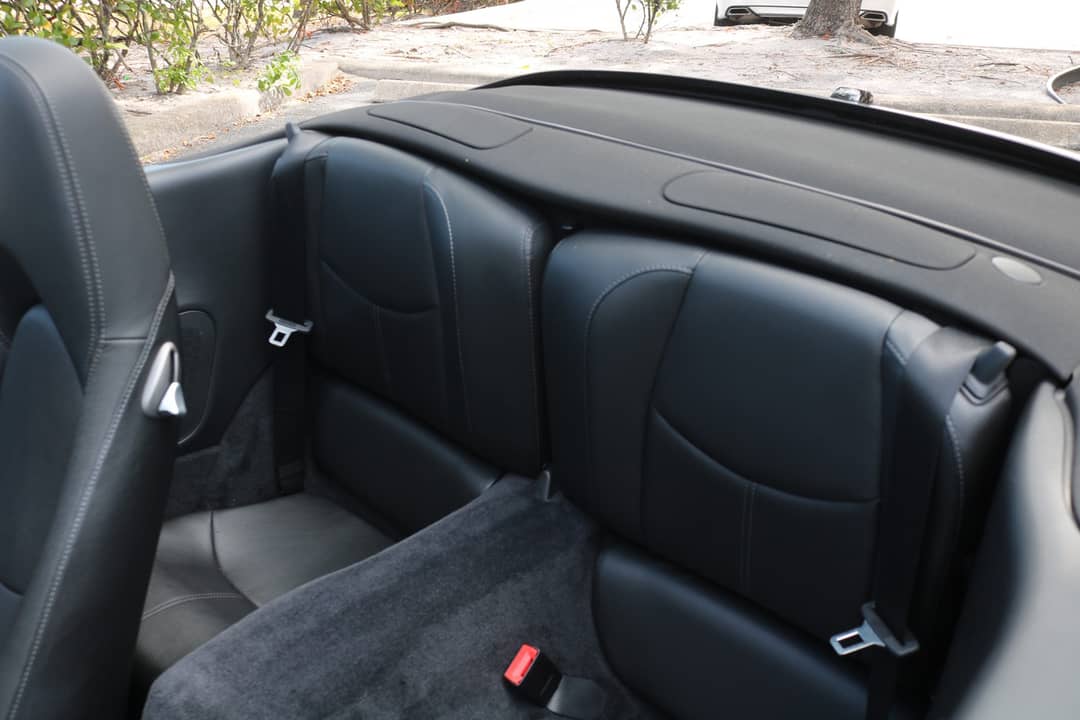 2011 Porsche 911 Carrera 4S — photo 12