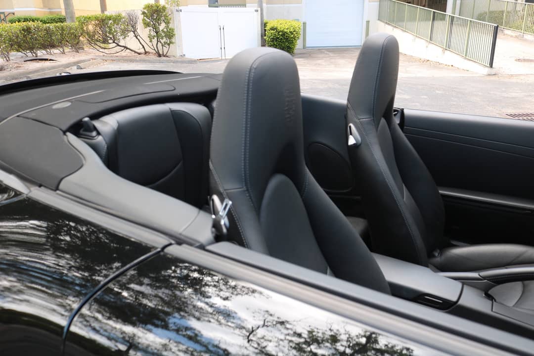 2011 Porsche 911 Carrera 4S — photo 13