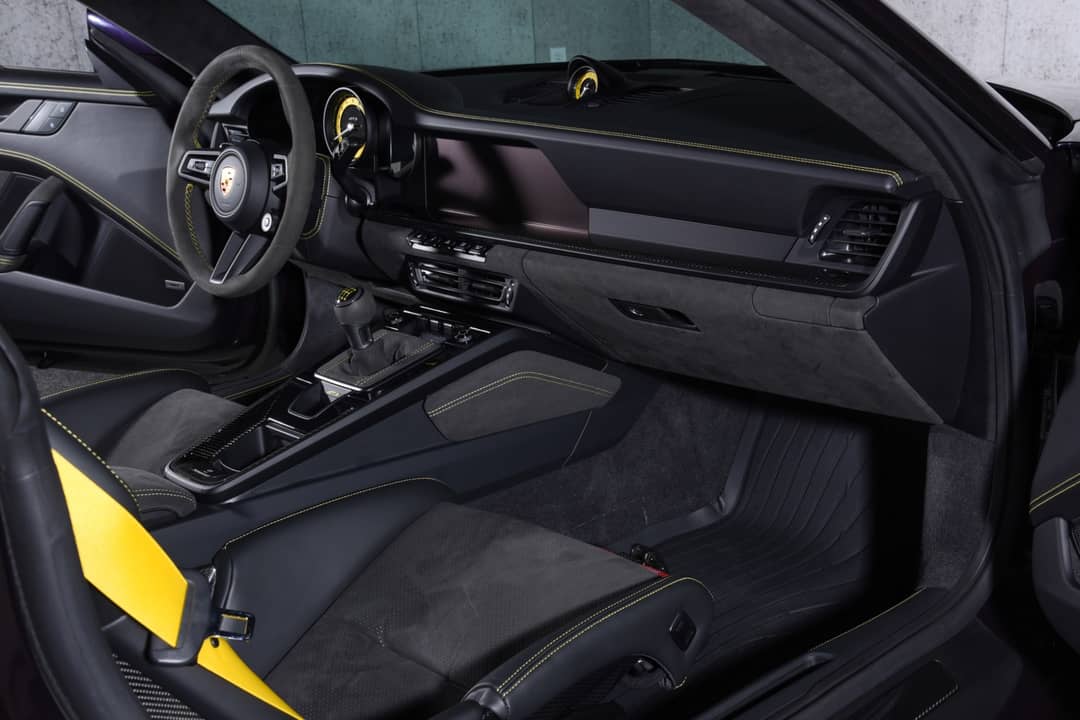 2022 Porsche 911 GT3 — photo 20
