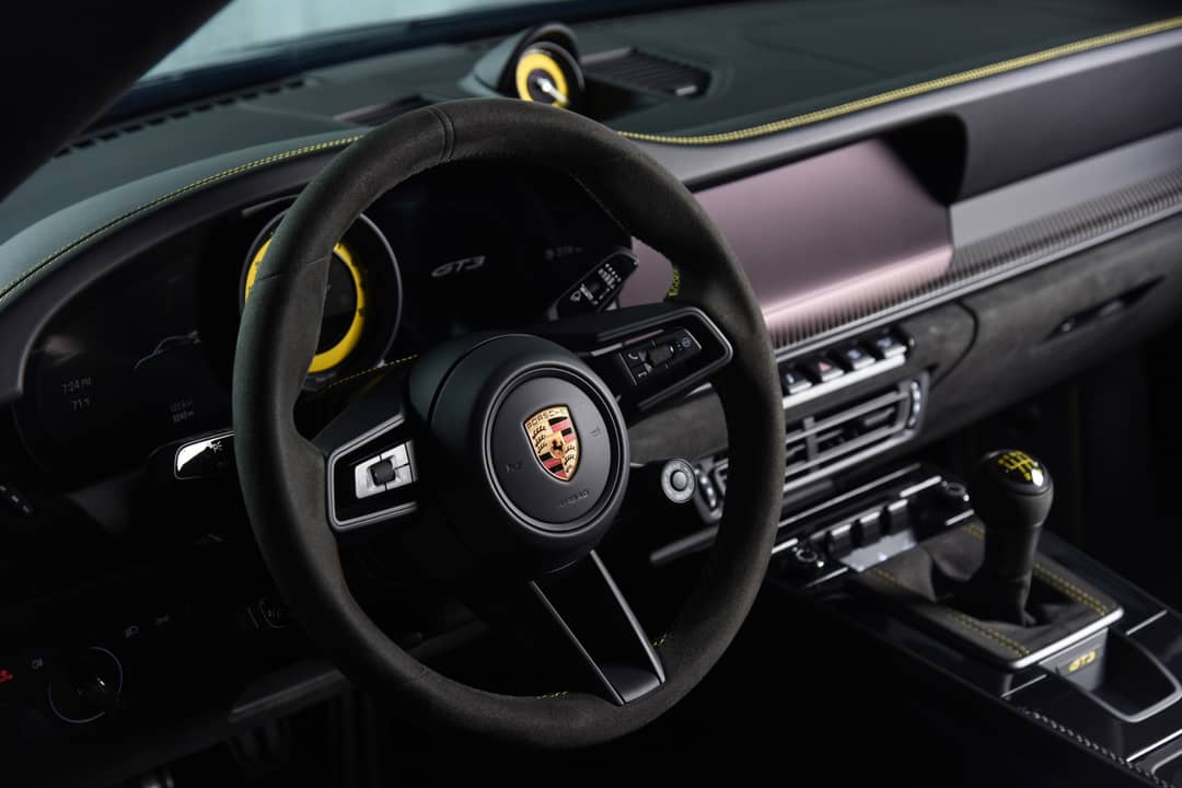 2022 Porsche 911 GT3 — photo 23