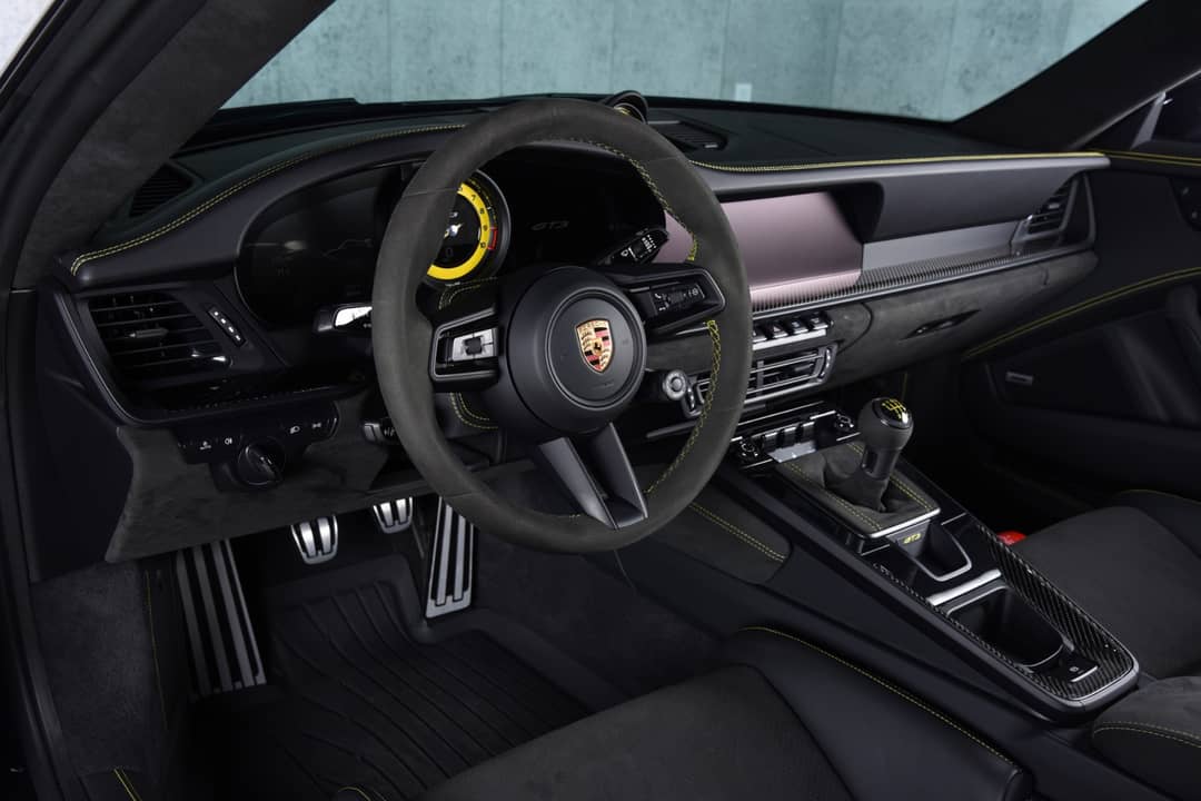 2022 Porsche 911 GT3 — photo 4