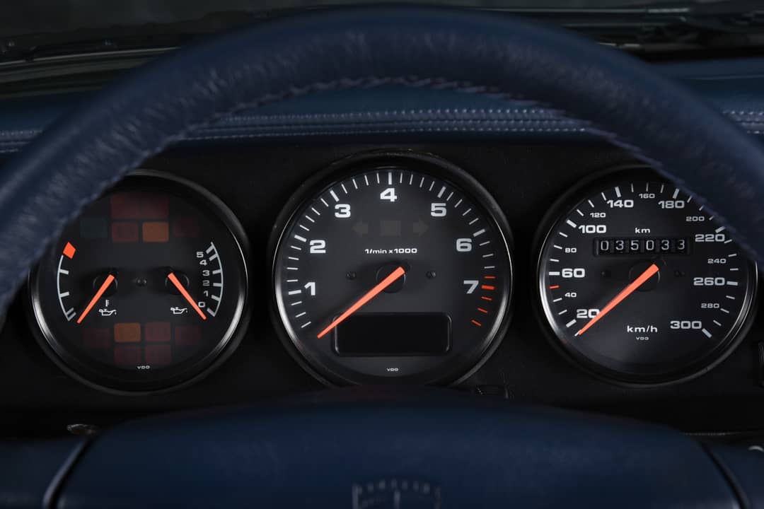 1997 Porsche 911 Carrera 4S — photo 22