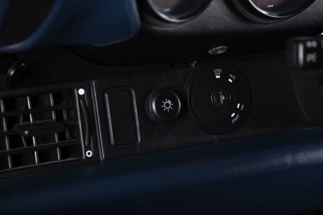 1997 Porsche 911 Carrera 4S — photo 31