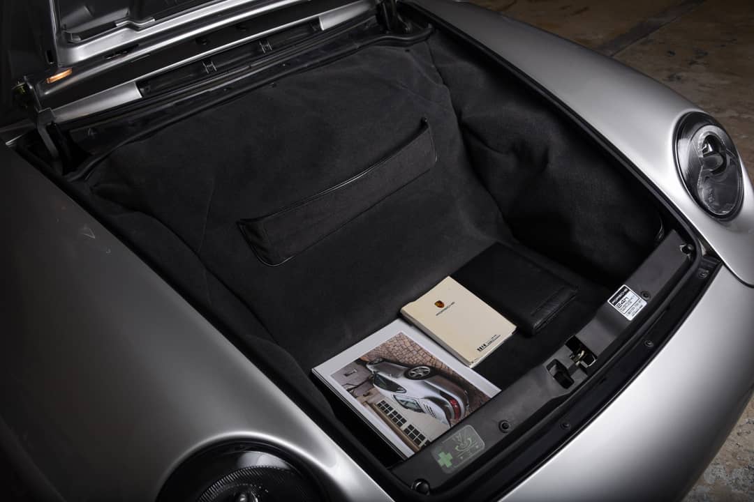 1997 Porsche 911 Carrera 4S — photo 37