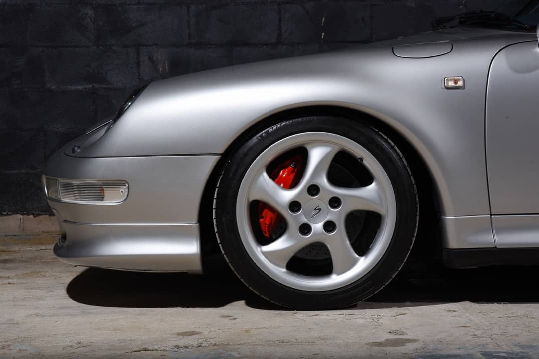 1997 Porsche 911 Carrera 4S — photo 46