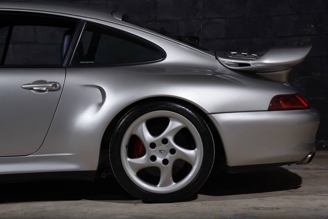 1997 Porsche 911 Carrera 4S — photo 48
