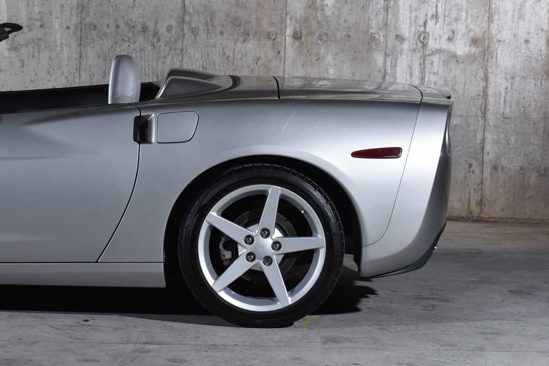 2005 Chevrolet Corvette — photo 14
