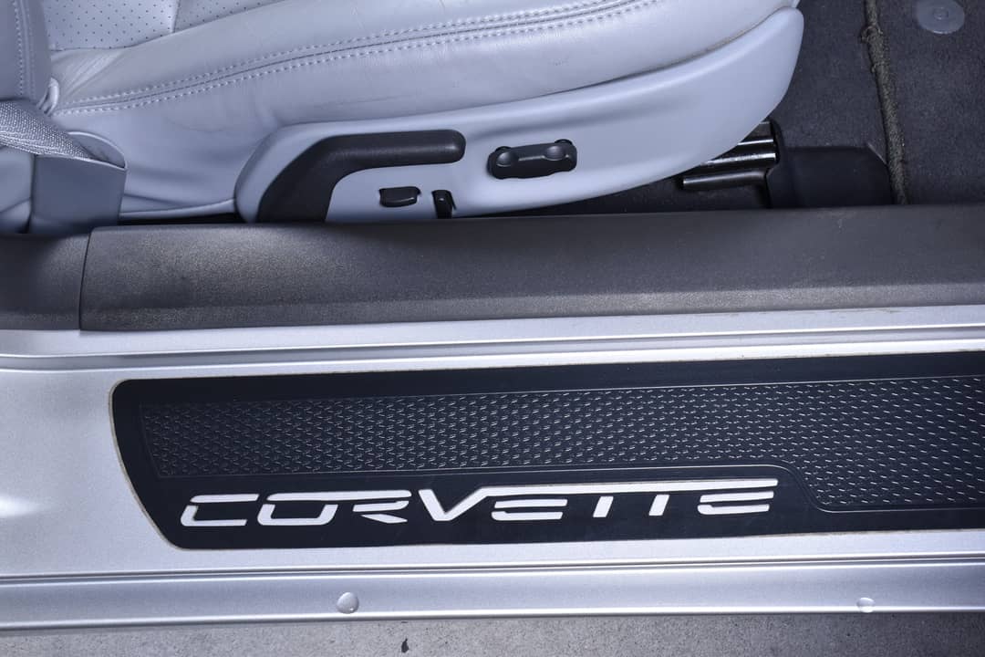 2005 Chevrolet Corvette — photo 34