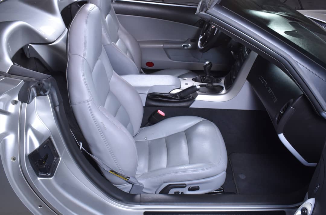 2005 Chevrolet Corvette — photo 35