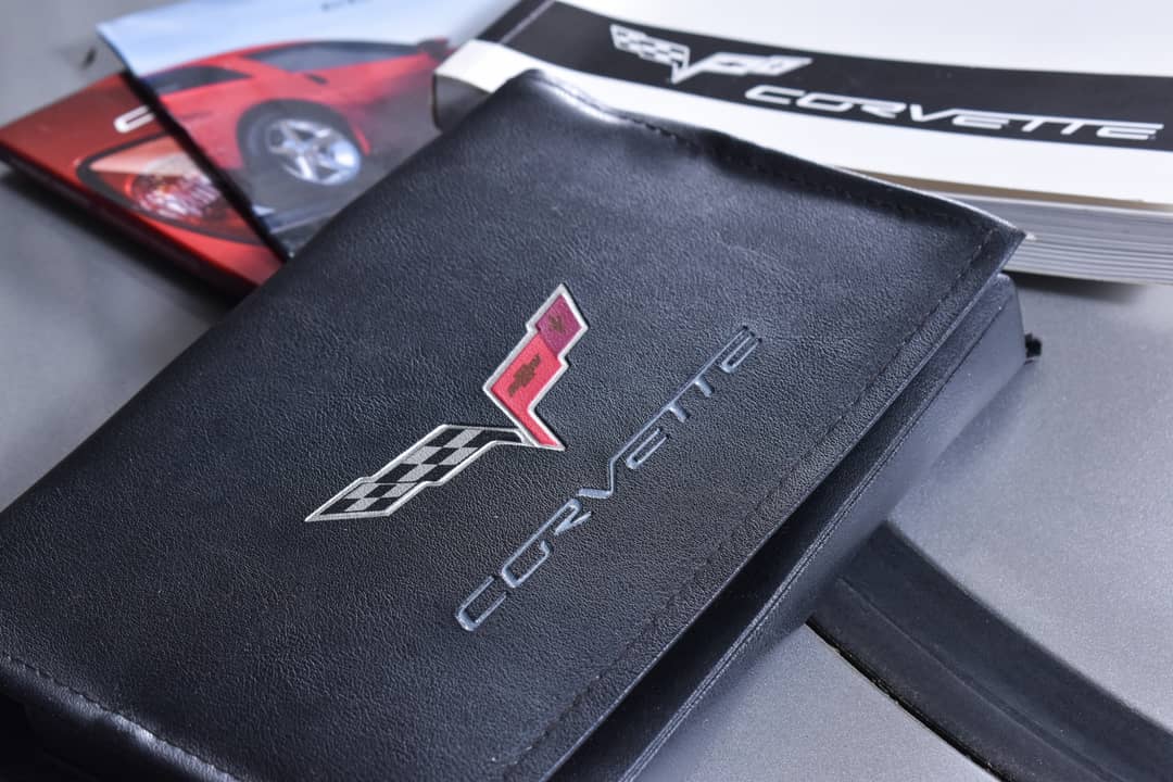 2005 Chevrolet Corvette — photo 41