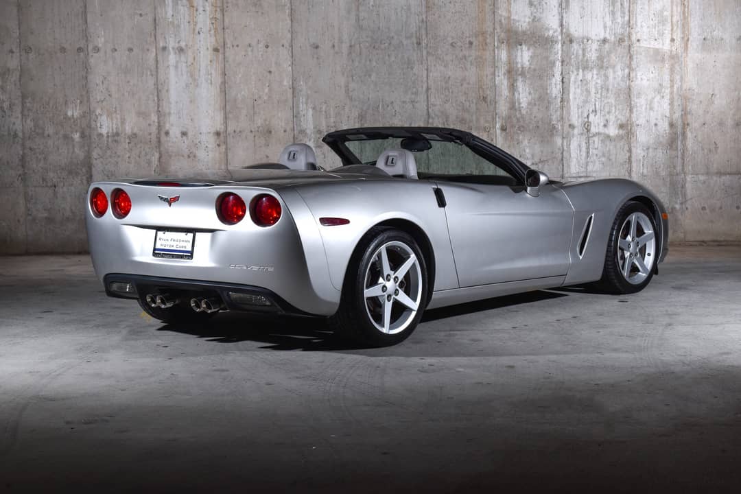 2005 Chevrolet Corvette — photo 46