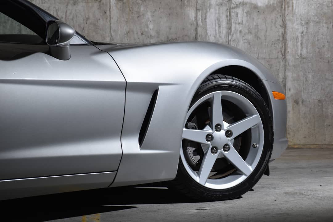 2005 Chevrolet Corvette — photo 47