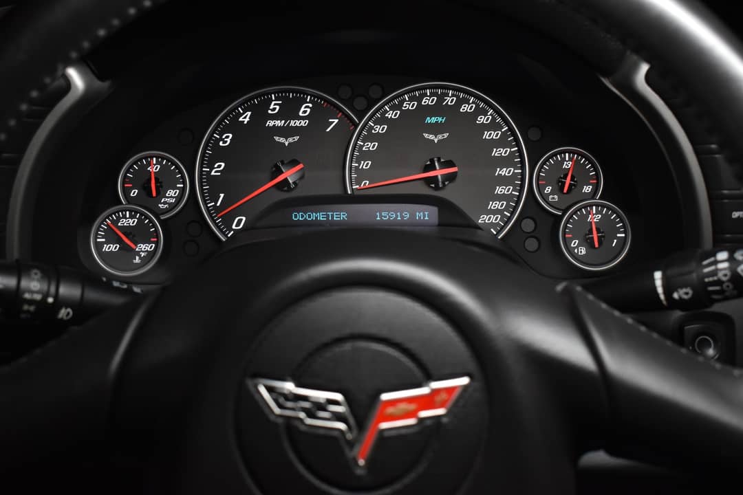 2005 Chevrolet Corvette — photo 52