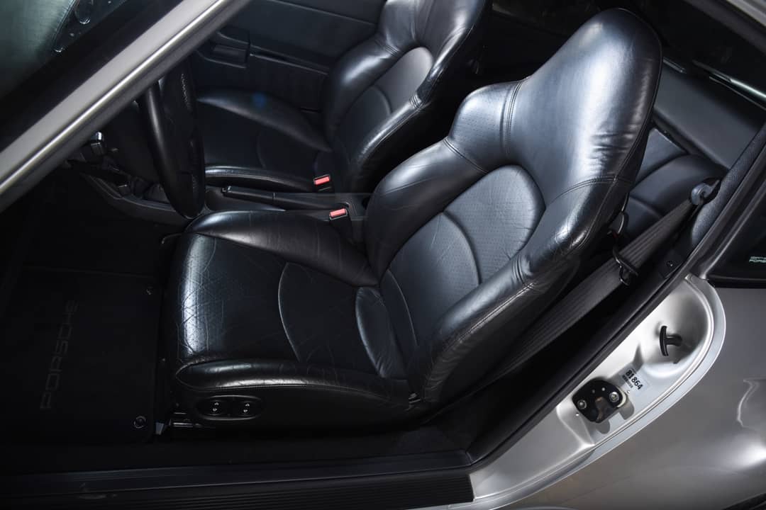 1997 Porsche 911 Carrera 4S — photo 17