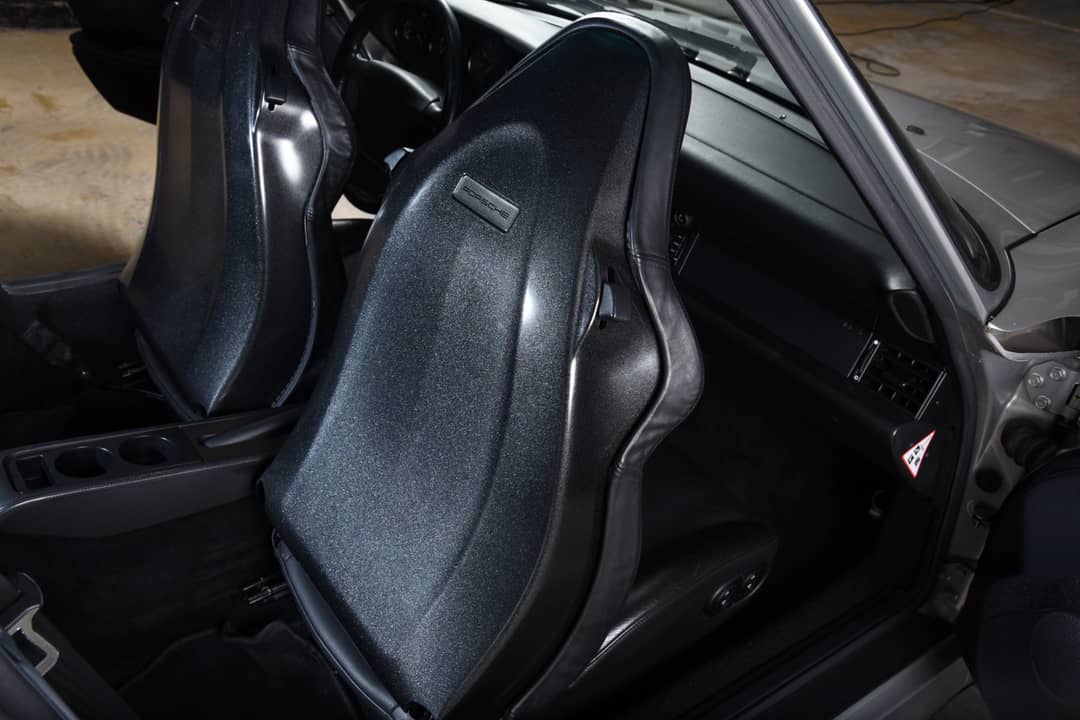 1997 Porsche 911 Carrera 4S — photo 18