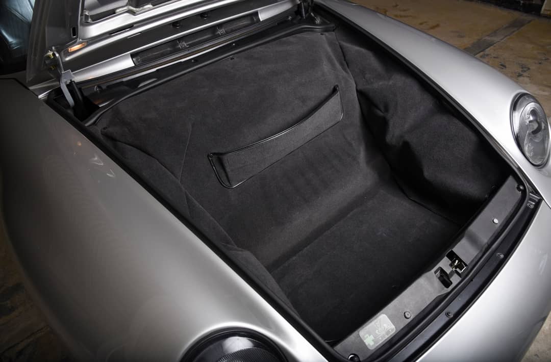 1997 Porsche 911 Carrera 4S — photo 29