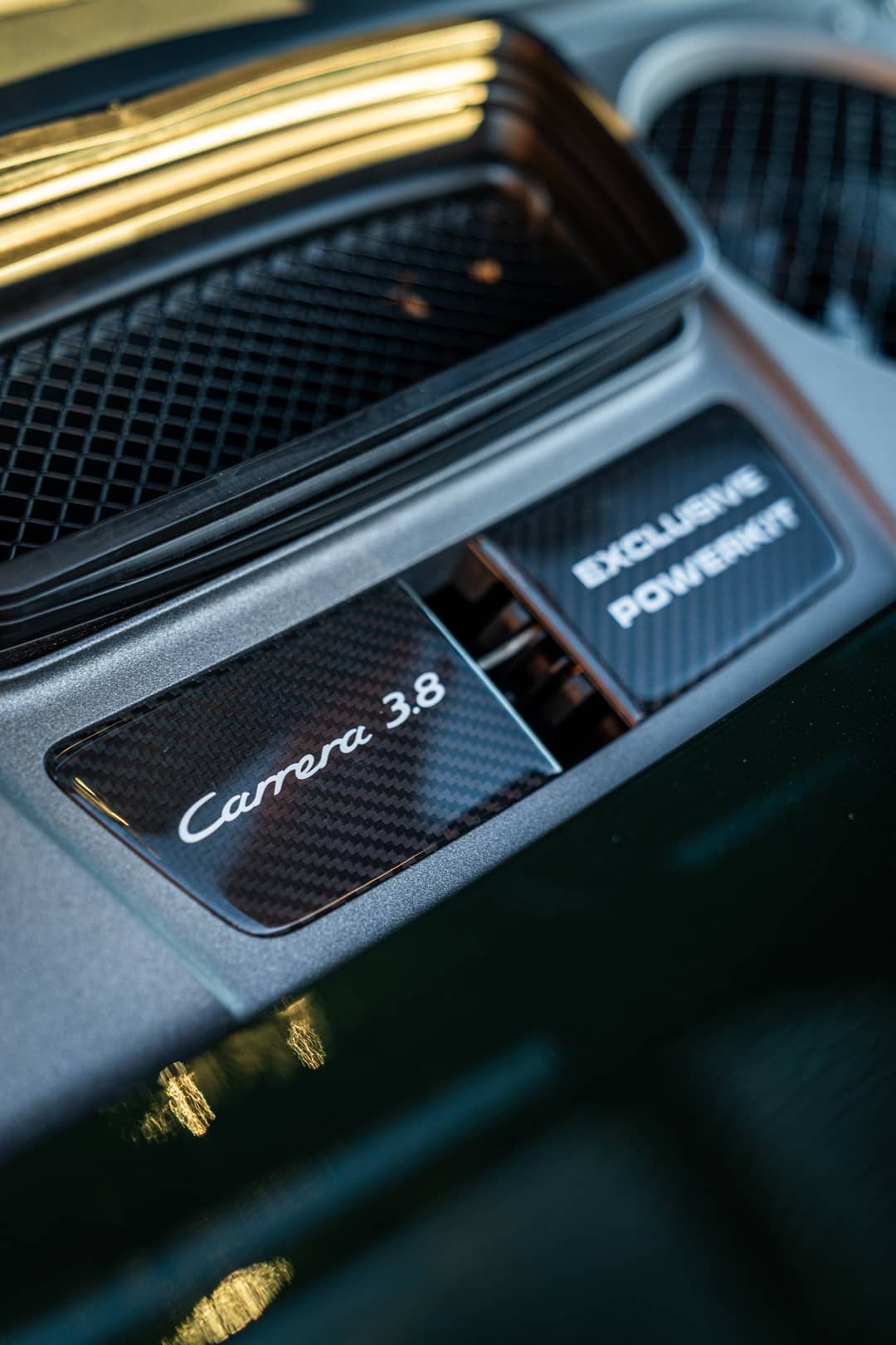 2015 Porsche 911 Carrera S — photo 14
