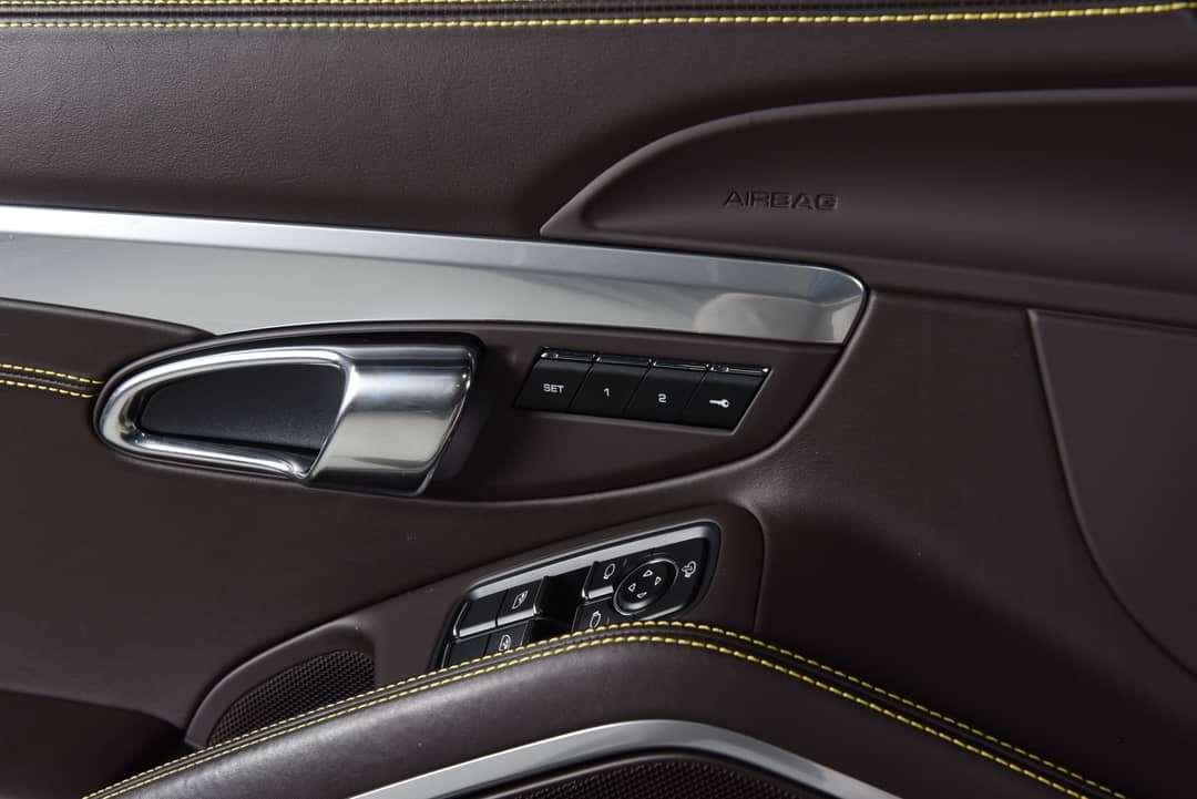2015 Porsche 911 Carrera S — photo 36