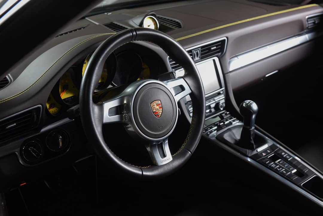 2015 Porsche 911 Carrera S — photo 41