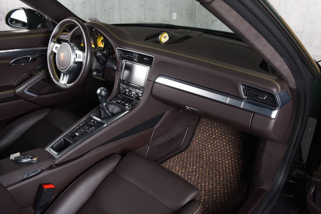 2015 Porsche 911 Carrera S — photo 51