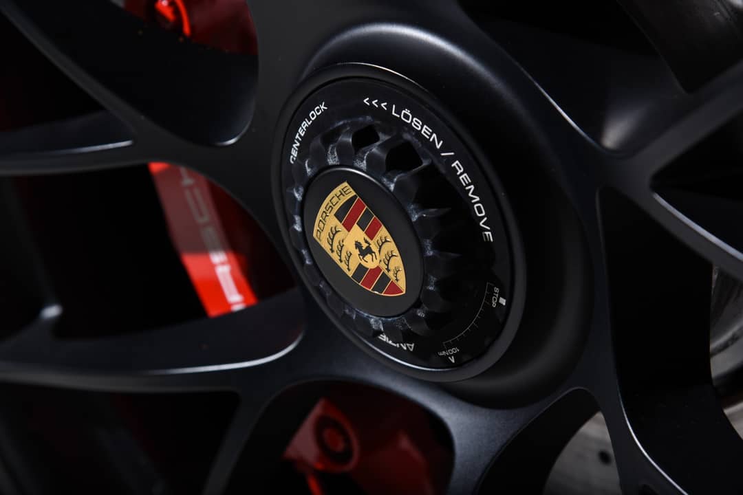 2019 Porsche 911 Targa 4 GTS — photo 11