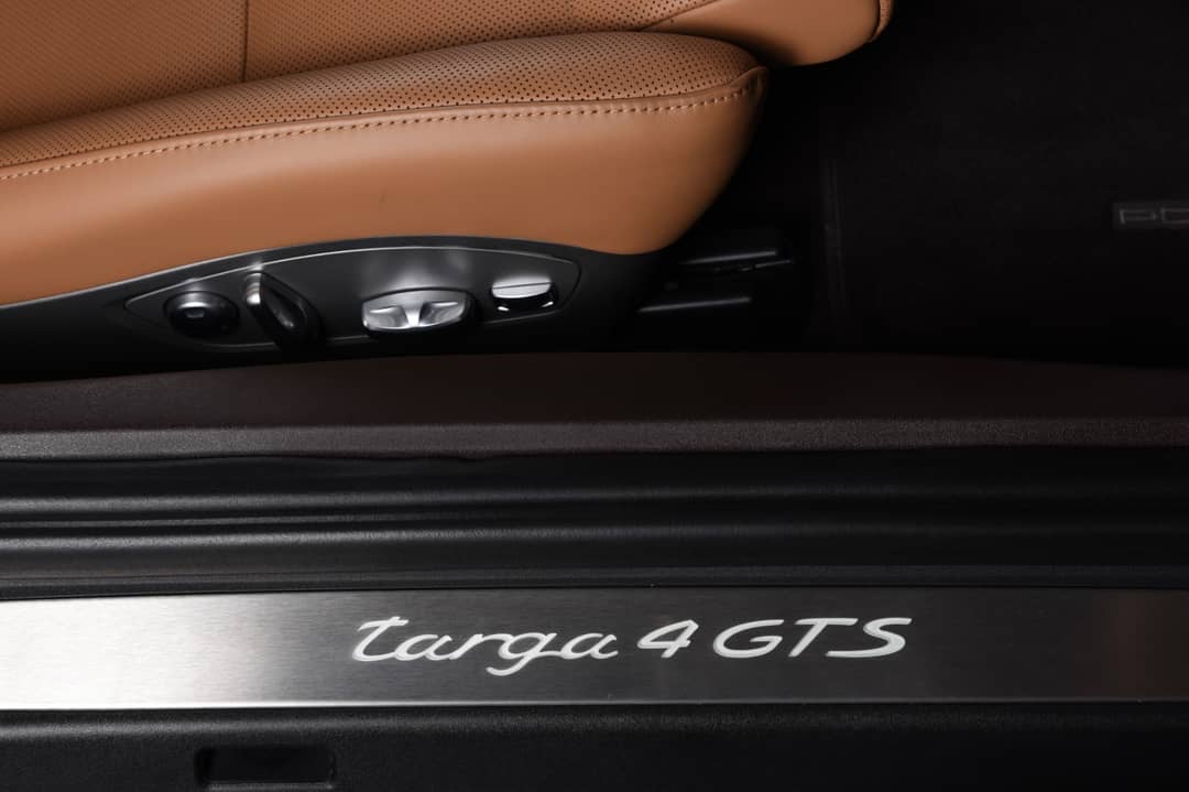 2019 Porsche 911 Targa 4 GTS — photo 32