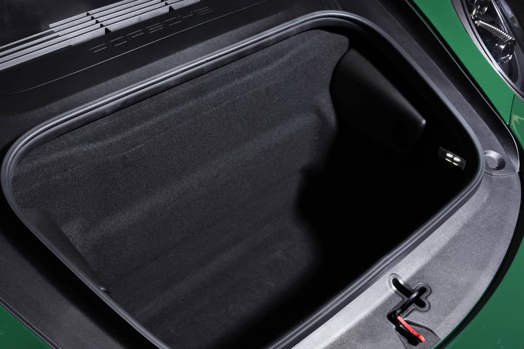 2019 Porsche 911 Targa 4 GTS — photo 39