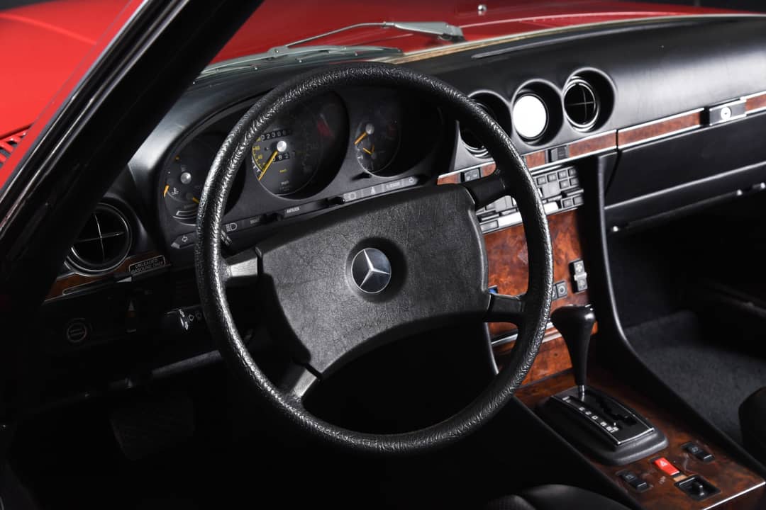 1985 Mercedes-Benz 380-Class 380 SL — photo 4