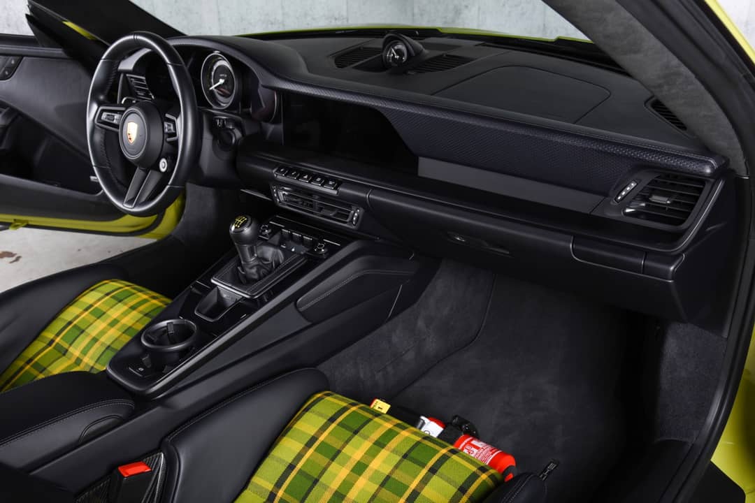 2022 Porsche 911 GT3 Touring — photo 21
