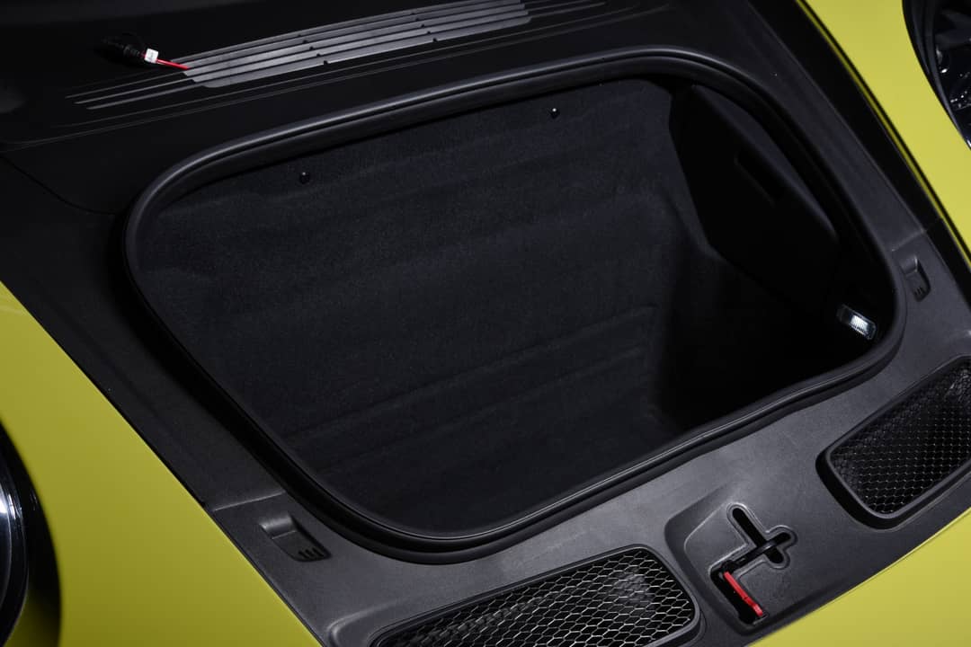 2022 Porsche 911 GT3 Touring — photo 37