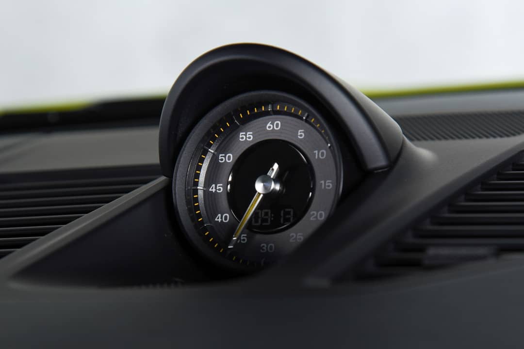 2022 Porsche 911 GT3 Touring — photo 7