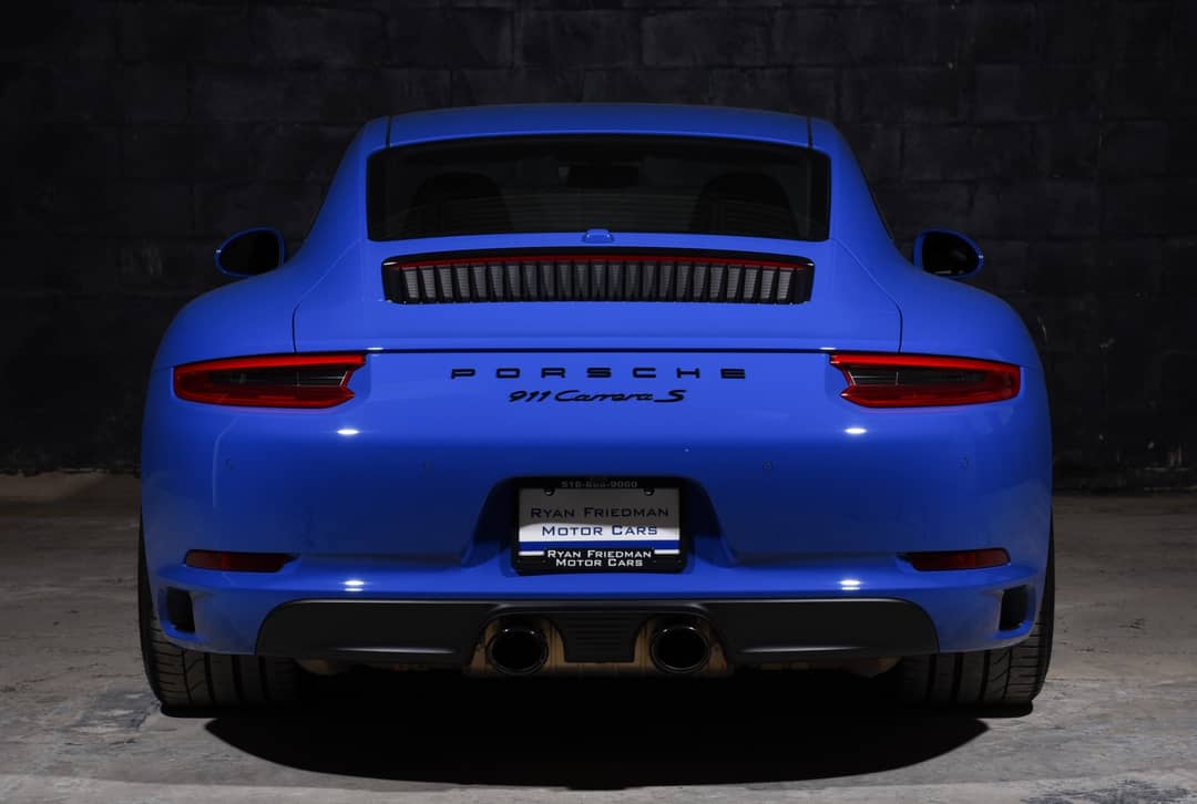 2017 Porsche 911 Carrera S — photo 12